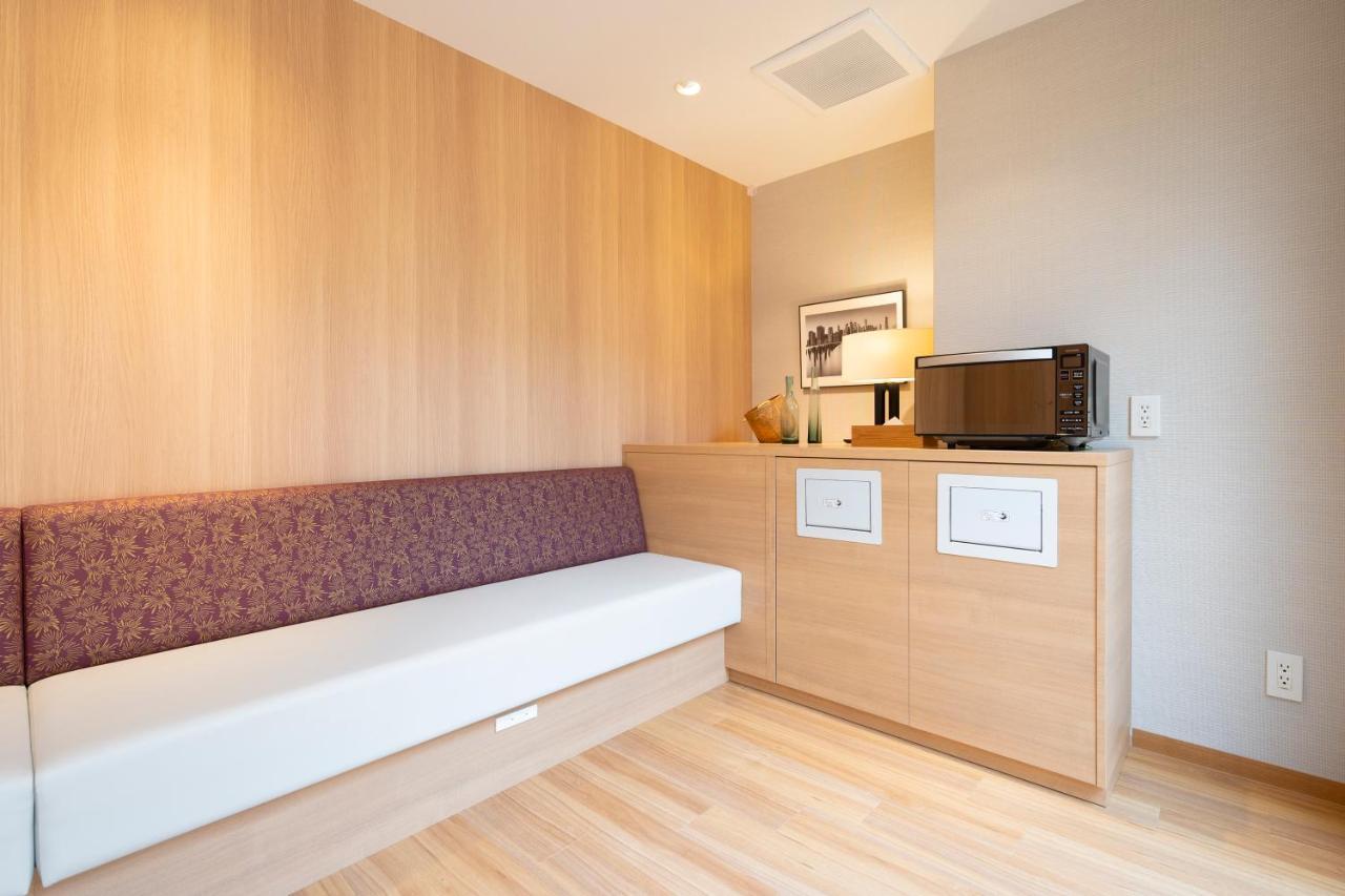 First Cabin Kyoto Karasuma For Women Екстериор снимка